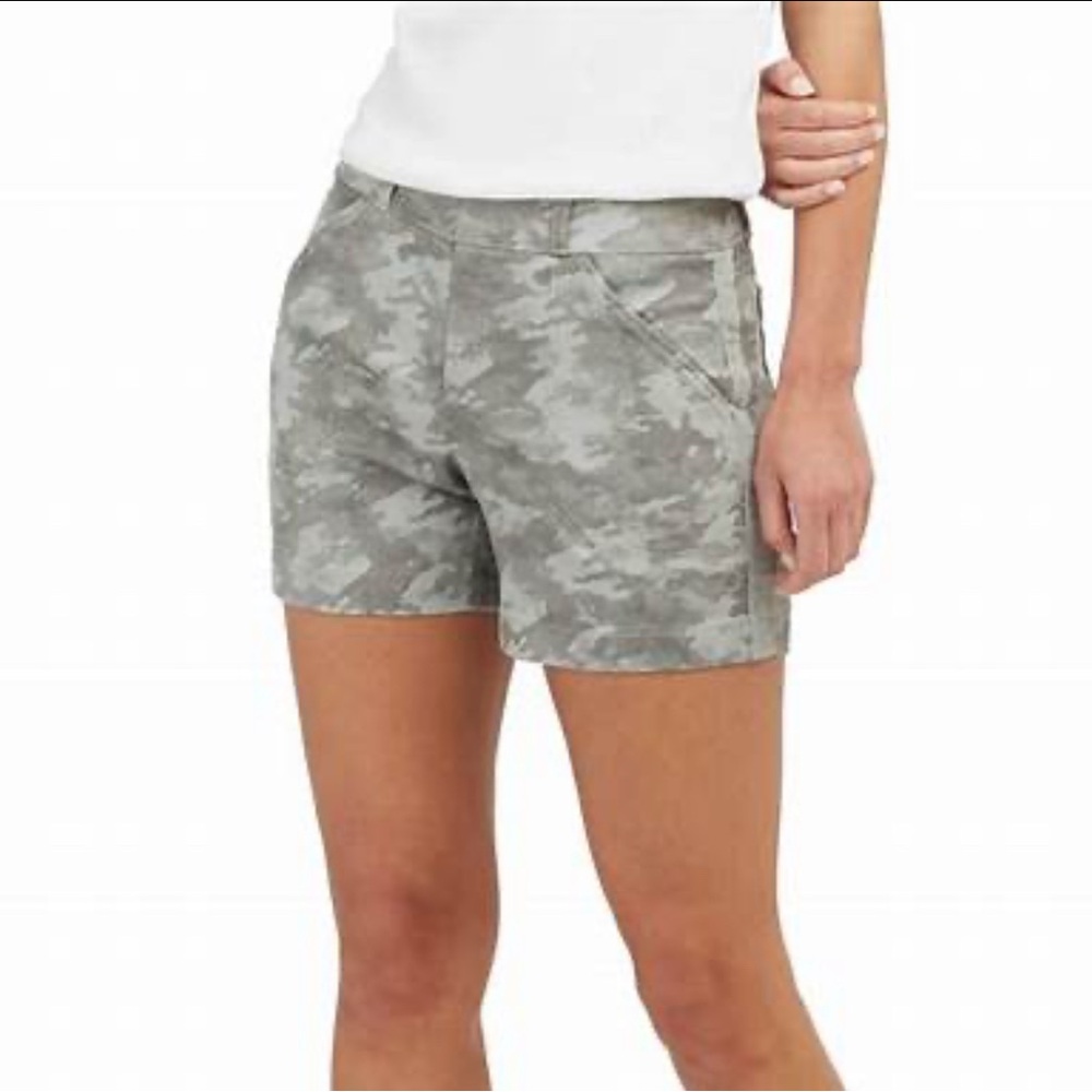SPANX Camouflage Women Twill Shorts Large 4"
